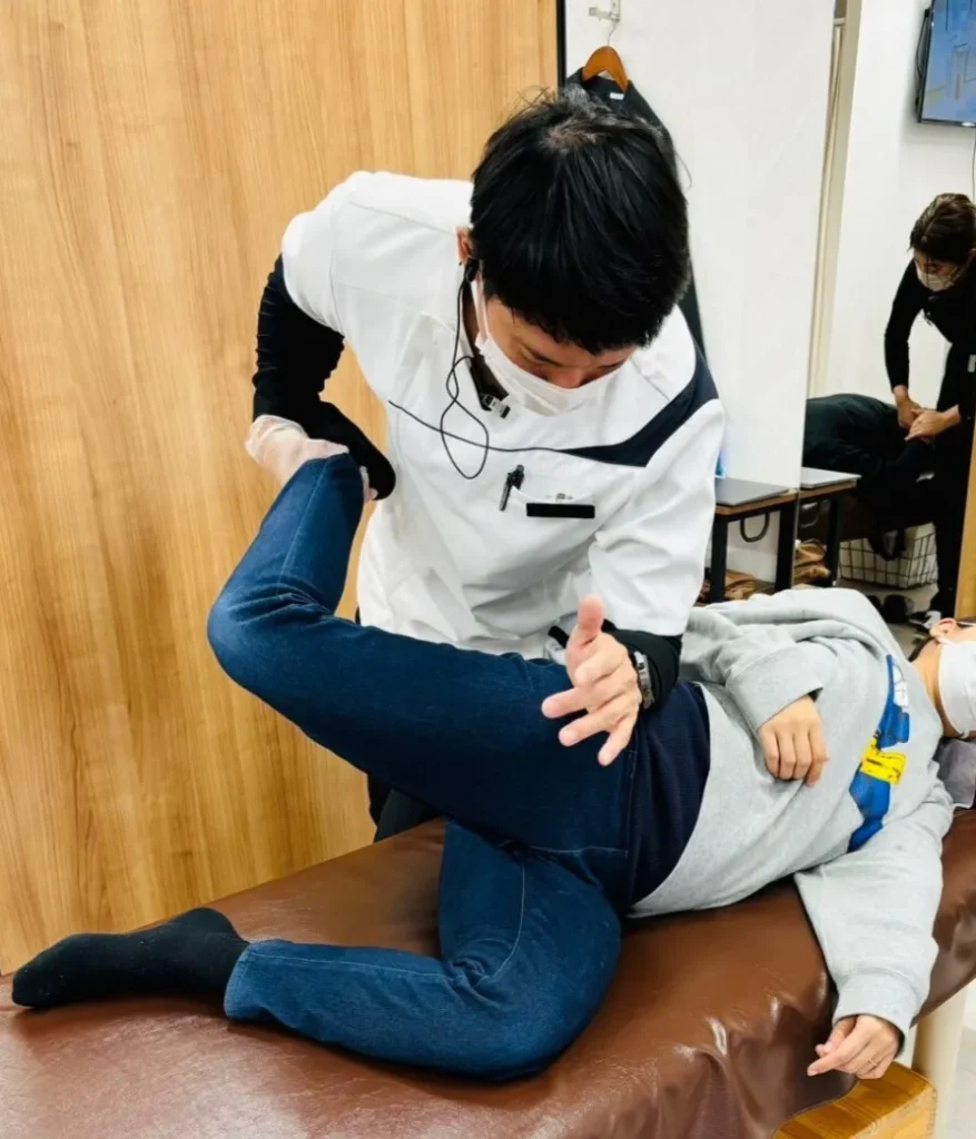 腰の施術もも、おしり